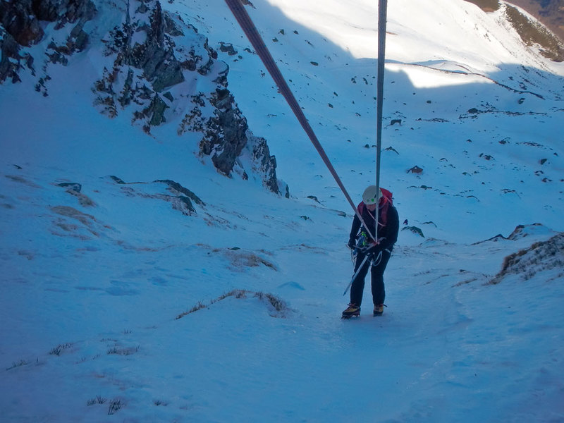 Formación Alpinismo Invernal II Caliza Guías