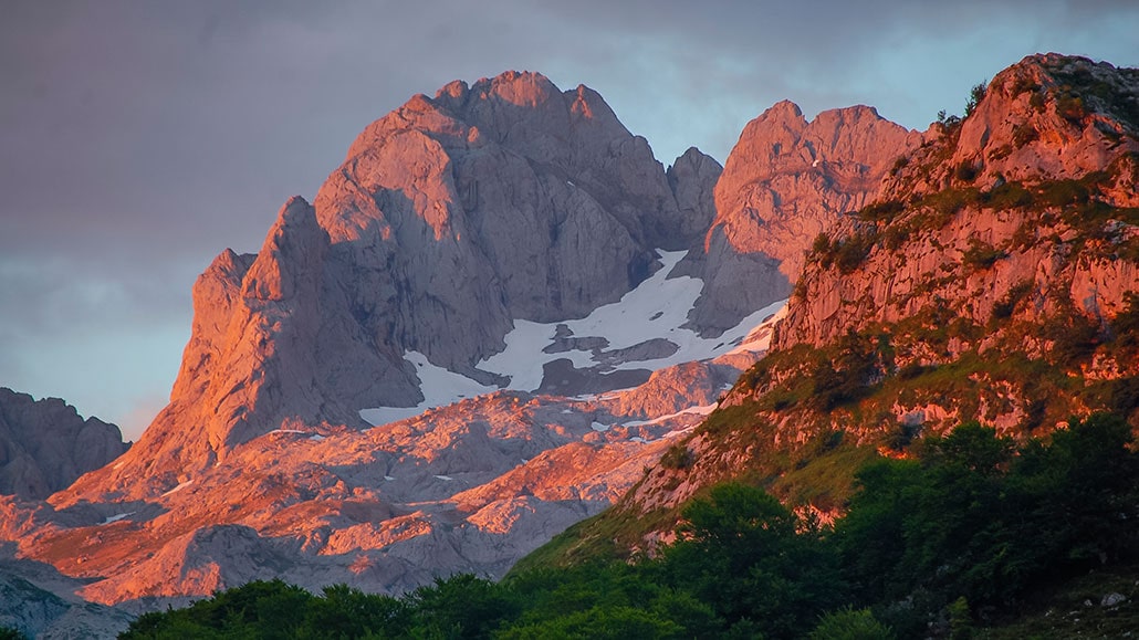 rutas Picos de Europa Caliza Guías