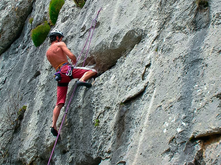 Formación Escalada Deportiva Caliza Guías